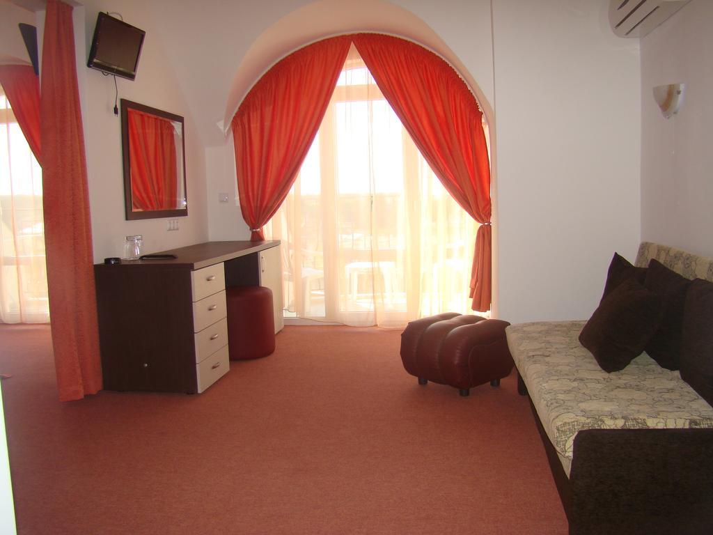 Hotel Bellisimo Лозенец Экстерьер фото